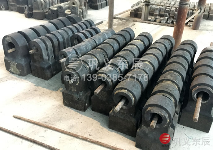 高度耐磨破碎機(jī)錘頭 高度耐磨破碎機(jī)錘頭